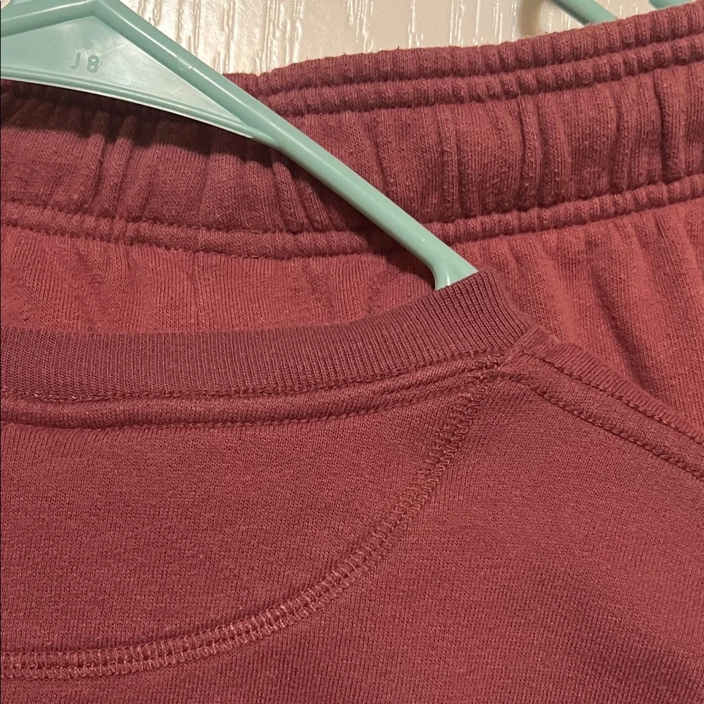 PINK vs Mauve sweatsuit - Picture 13 of 13